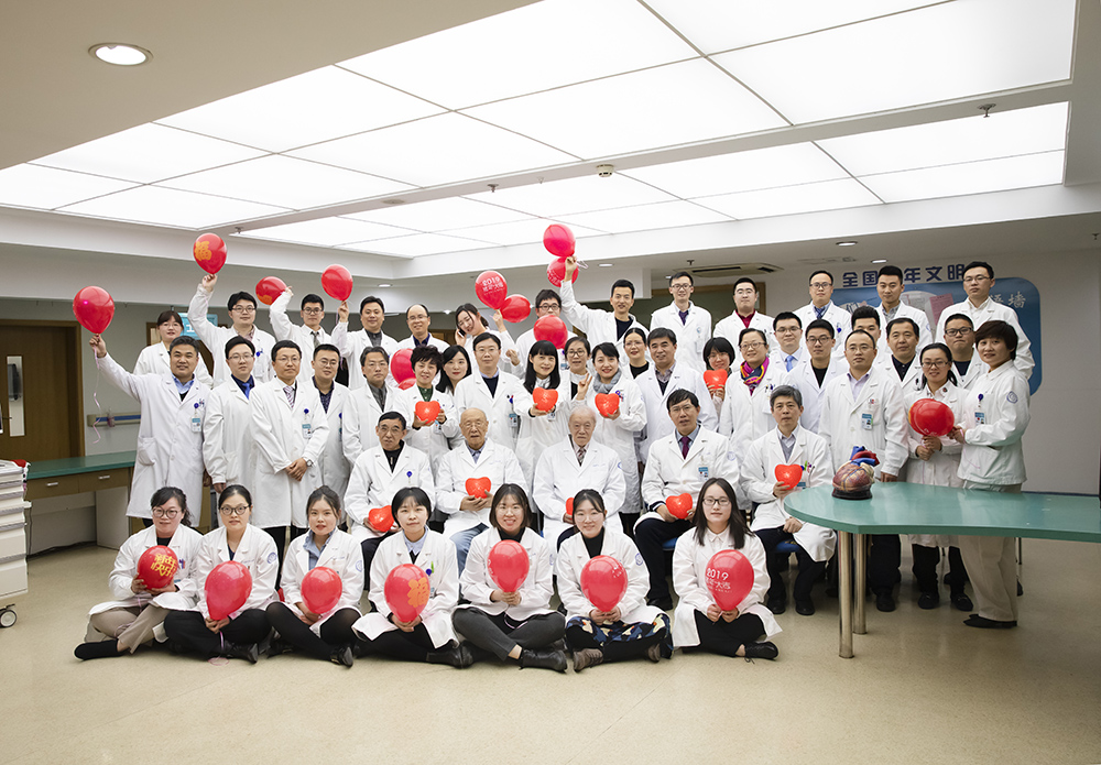 心内科合照.jpg 心内科合照.jpg